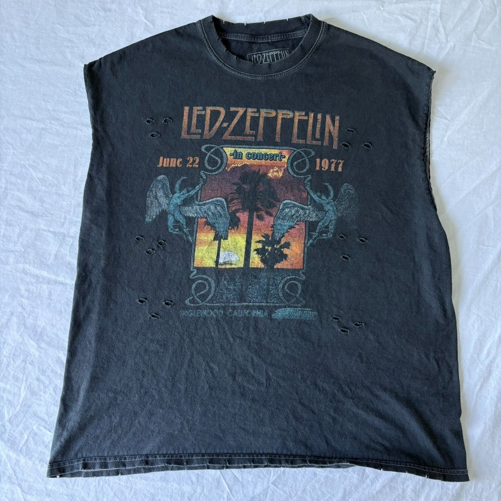 Vintage Led Zeppelin Mens Black Crew Neck Distressed Graphic T-Shirt Size L